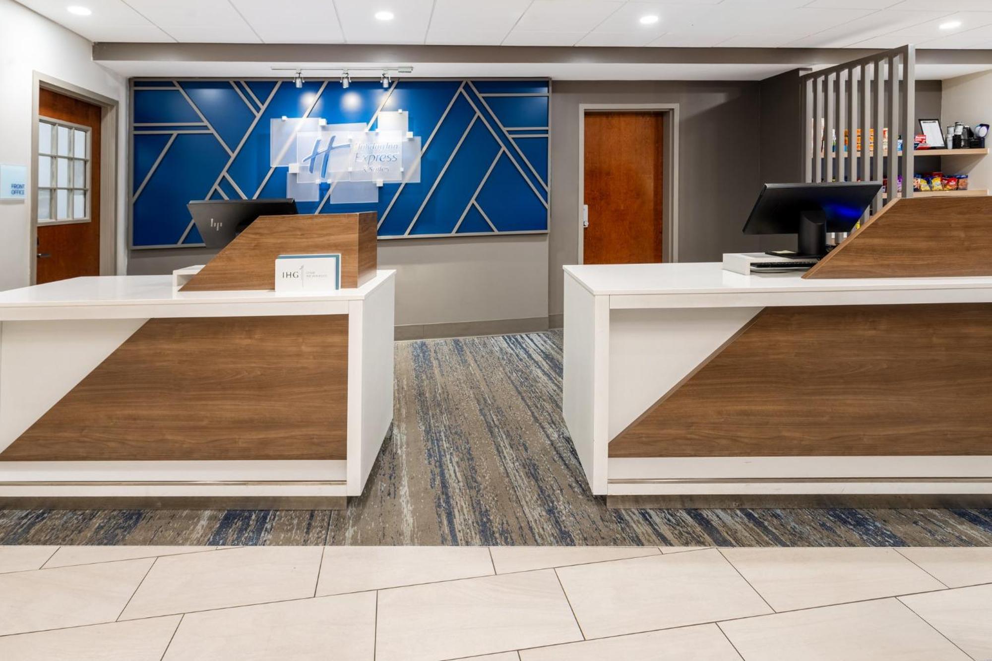 Holiday Inn Express Hotel & Suites Jackson - Flowood By Ihg Zewnętrze zdjęcie